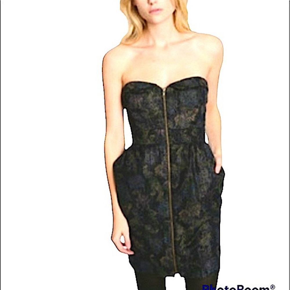 Urban Outfitters Staring at Stars Strapless Dress